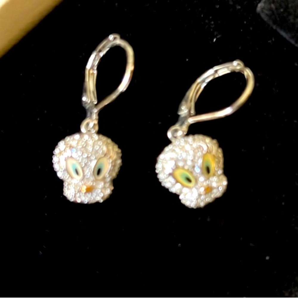 Ear rings